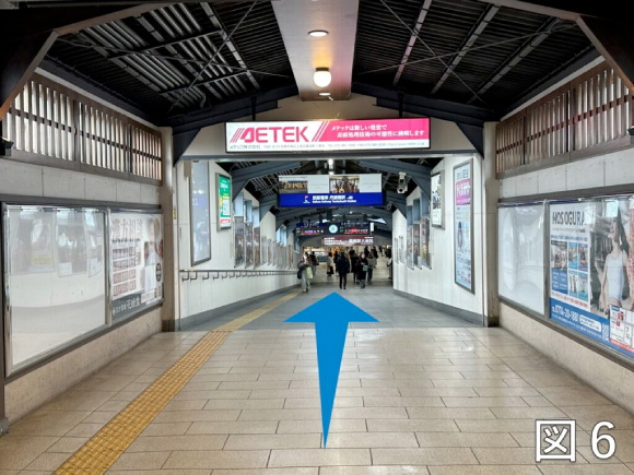 連絡通路の写真